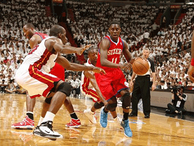 nba直播免费高清在线观看雨燕网|nba直播免费高清在线观看雨燕在线直播观看免费直播吧（jrs直播）
